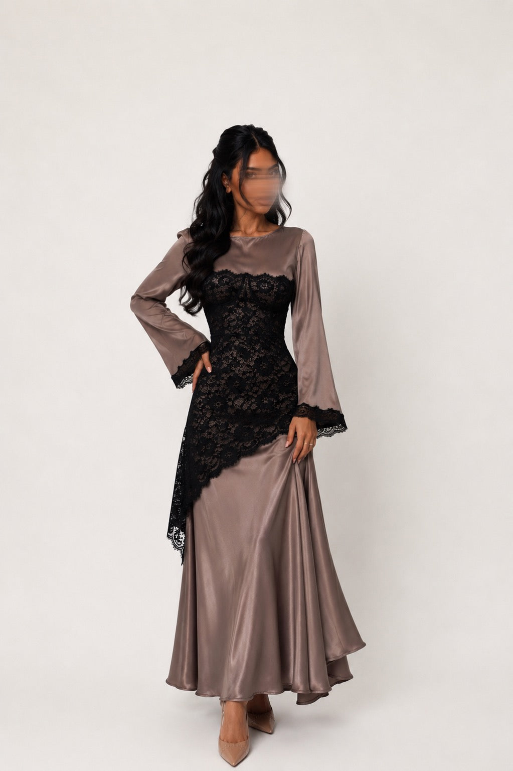Abaya Satin & Dentelle Noire