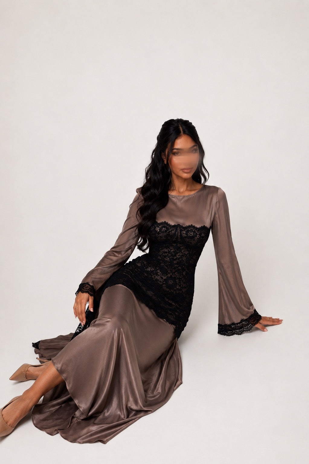 Abaya Satin & Dentelle Noire